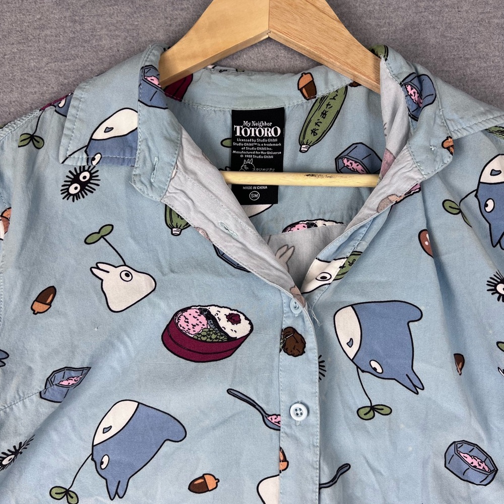 Studio Ghibli My Neighbor Totoro Food Button Up Shirt Women's‎ S missing buttons